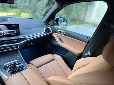BMW X5, 2023 — 照片 9