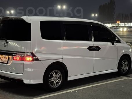 Honda Stepwgn, 2008 — photo 8