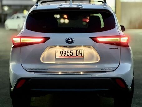 Toyota Highlander, 2023 — photo 6