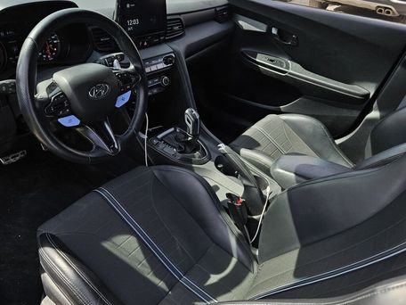 Hyundai Veloster, 2021 — сүрөт 13