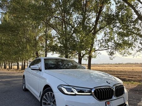 BMW 5 серии, 2021 — photo 8