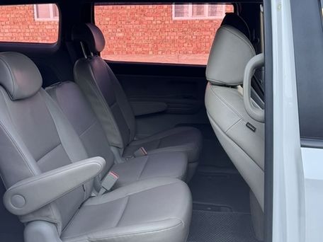 Kia Carnival, 2018 — photo 8