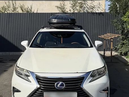 Lexus ES, 2014