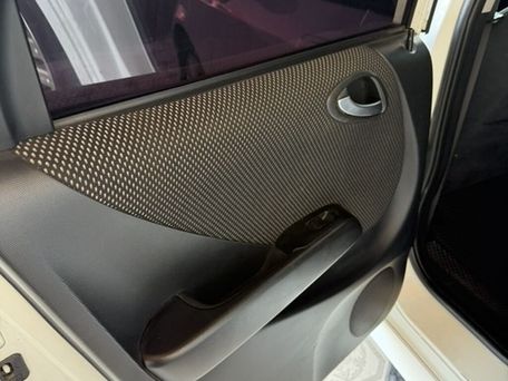 Honda Fit, 2003 — photo 9