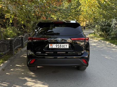 Toyota Highlander, 2021 — photo 2