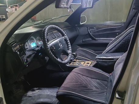 Mercedes-Benz E-Класс, 2000 — 照片 5