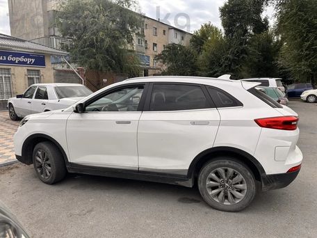 Weltmeister EX5, 2021 — photo 4