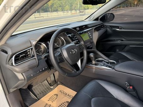 Toyota Camry, 2018 — photo 10