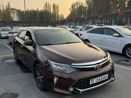 Toyota Camry, 2017 — photo 2