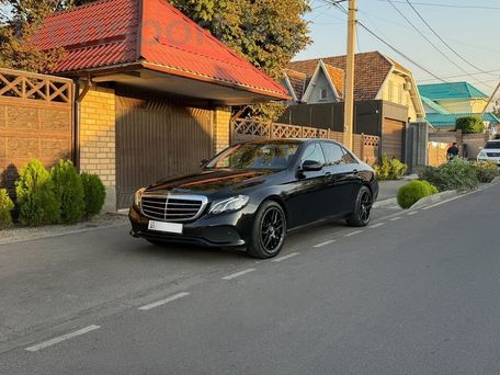 Mercedes-Benz E-Класс, 2017