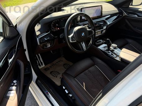 BMW 5 серии, 2021 — 照片 7
