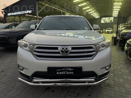 Toyota Highlander, 2013 — photo 2