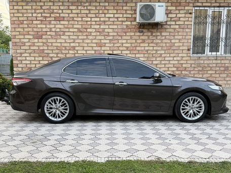 Toyota Camry, 2019 — photo 6