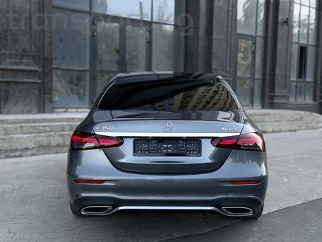 Mercedes-Benz E-Класс, 2021 — фото 3