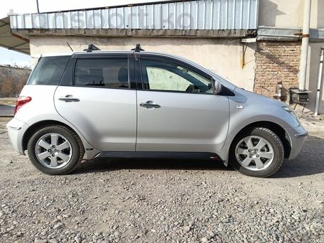 Toyota Ist, 2003 — photo 6