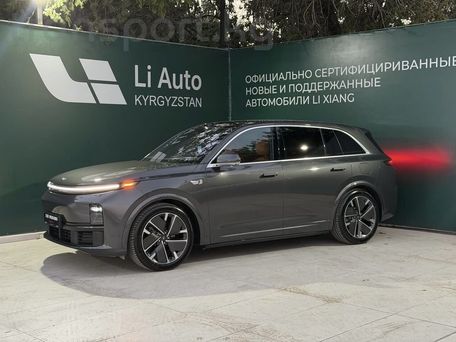 Li Auto (Lixiang) L7, 2025 — 照片 2