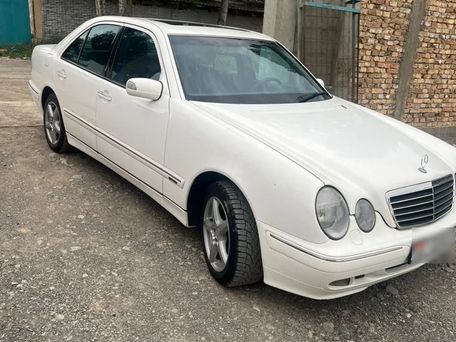Mercedes-Benz E-Класс, 2001 — photo 1