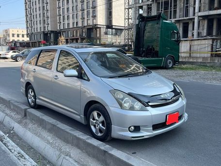 Toyota Wish, 2004 — photo 5