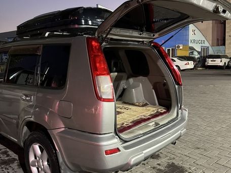 Nissan X-Trail, 2002 — 照片 1