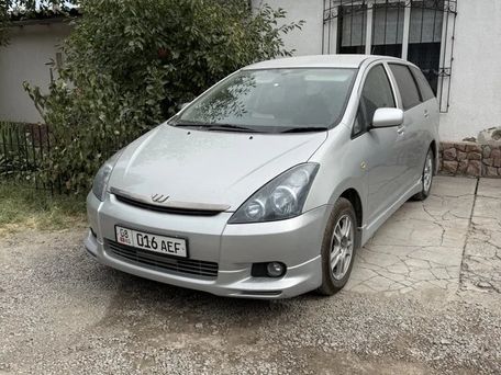 Toyota Wish, 2003 — фото 1