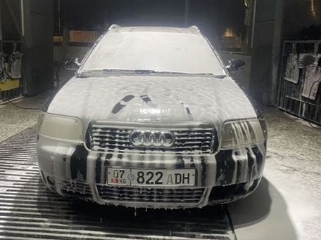 Audi A6, 2002 — 照片 2
