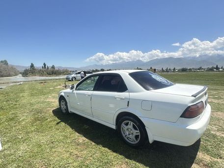 Honda Accord, 1999 — 照片 11