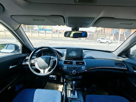 Honda Crosstour, 2010