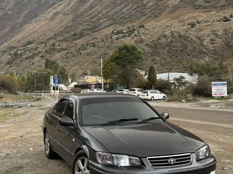 Toyota Camry, 2000 — 照片 4