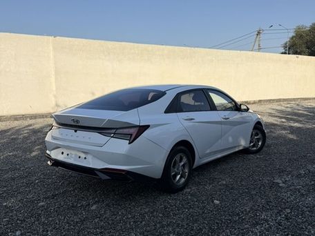 Hyundai Avante, 2021 — 照片 4