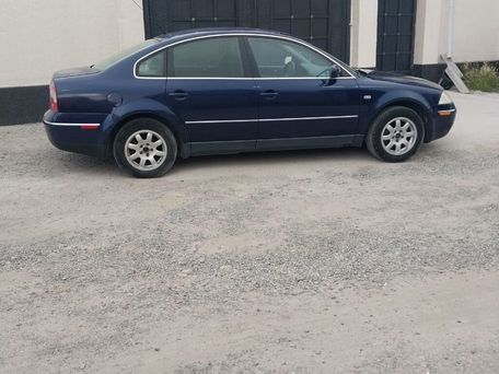 Volkswagen Passat, 2003 — 照片 9