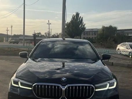 BMW 5 серии, 2016