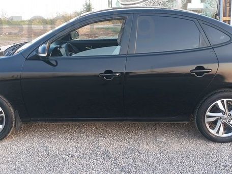 Hyundai Elantra, 2010 — 照片 9