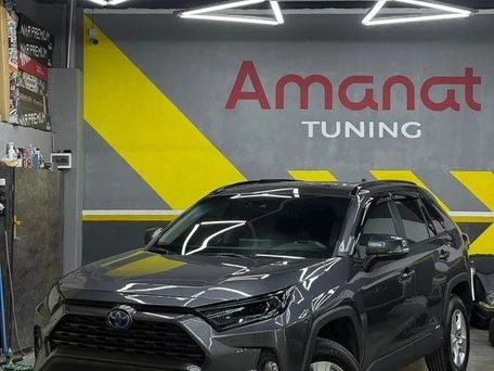 Toyota RAV4, 2018
