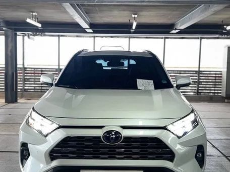 Toyota RAV4, 2023 — фото 2
