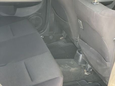 Toyota Ist, 2004 — photo 7