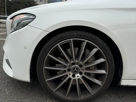 Mercedes-Benz E-Class, 2020 — photo 7