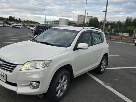 Toyota RAV4, 2011 — фото 12