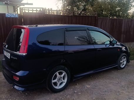 Honda Stream, 2001 — photo 2