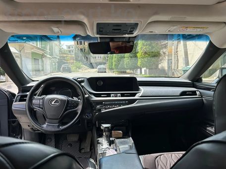 Lexus ES, 2020 — photo 7