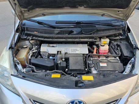 Toyota Prius v (+), 2013 — фото 2