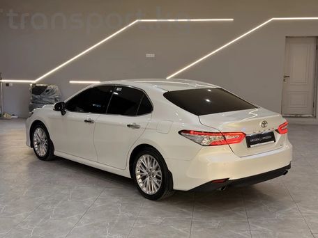 Toyota Camry, 2020 — photo 4