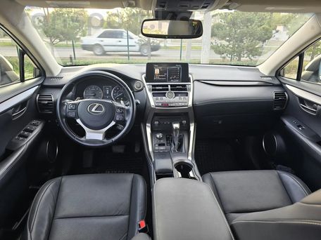 Lexus NX, 2017 — сүрөт 9