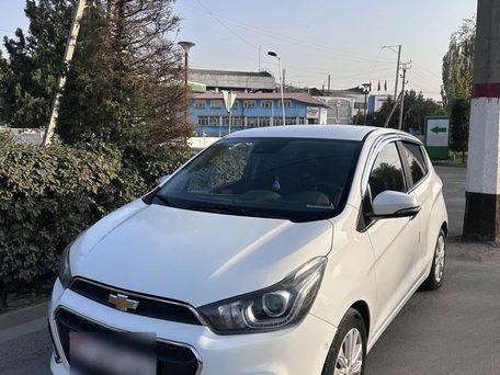 Chevrolet Spark, 2017 — photo 2