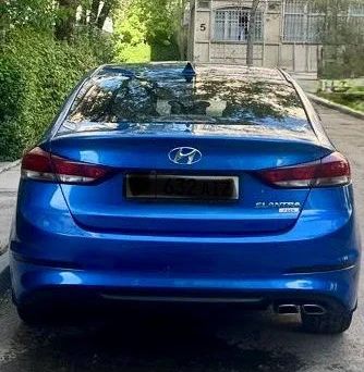 Hyundai Elantra, 2018 — сүрөт 4