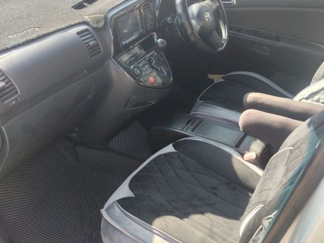 Toyota Wish, 2003 — 照片 3