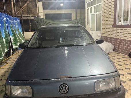 Volkswagen Passat, 1989 — 照片 8