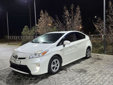 Toyota Prius, 2015 — сүрөт 1