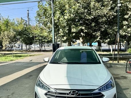 Hyundai Avante, 2020