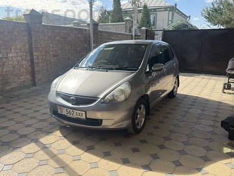 Honda Fit, 2004 — photo 4