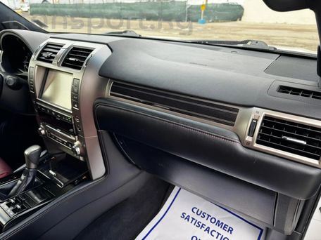 Lexus GX, 2020 — photo 7